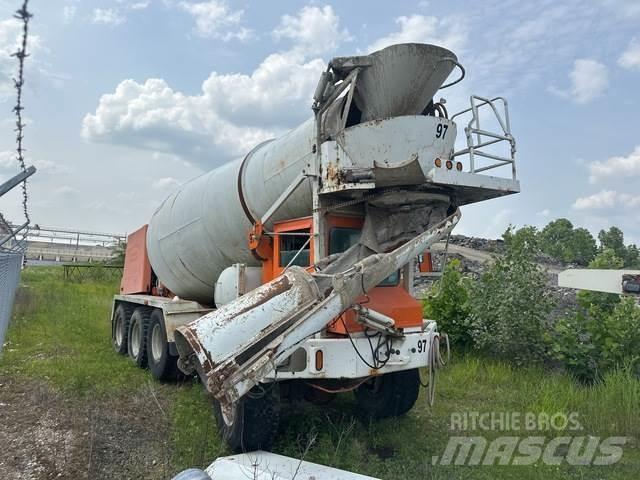 Terex  Andre lastebiler