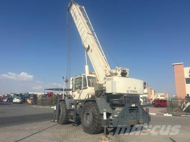 Terex RT555 Røff terreng kraner