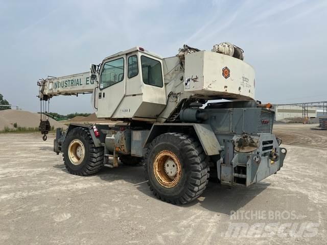 Terex TR230 Røff terreng kraner
