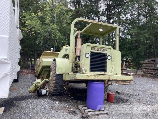 Terex TS14B Veiskrape