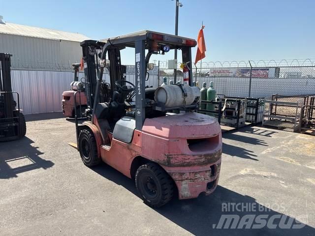 Toyota 7FGU30 Anlegg - Annet