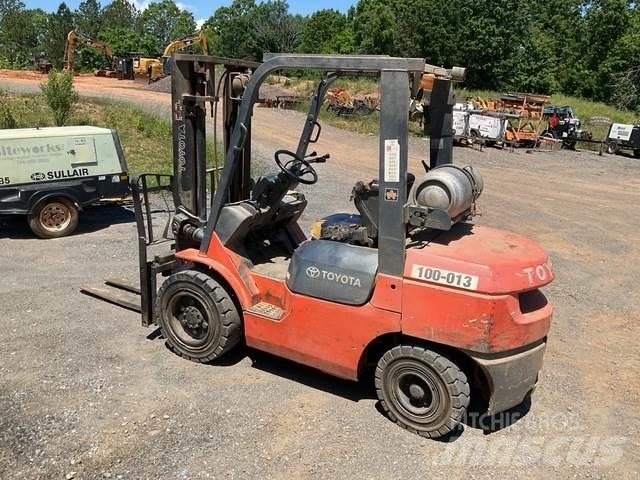 Toyota 7FGU32 Anlegg - Annet