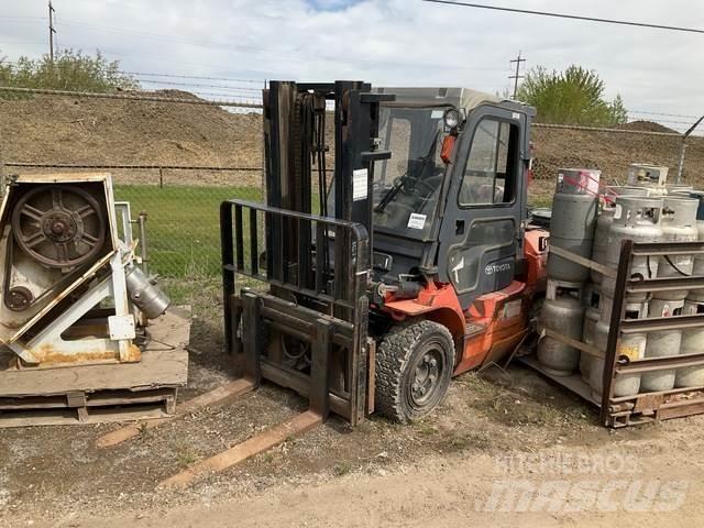 Toyota 7FGU35 Anlegg - Annet