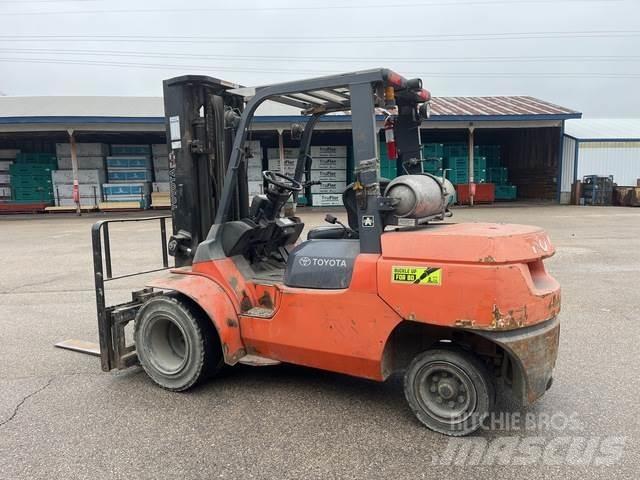 Toyota 7FGU45 Anlegg - Annet