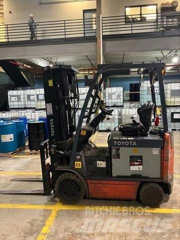 Toyota 8FBCU25 Elektriske trucker