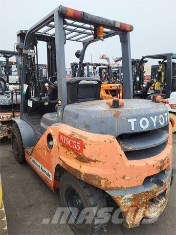 Toyota 8FD35U Gaffeltrucker - Annet