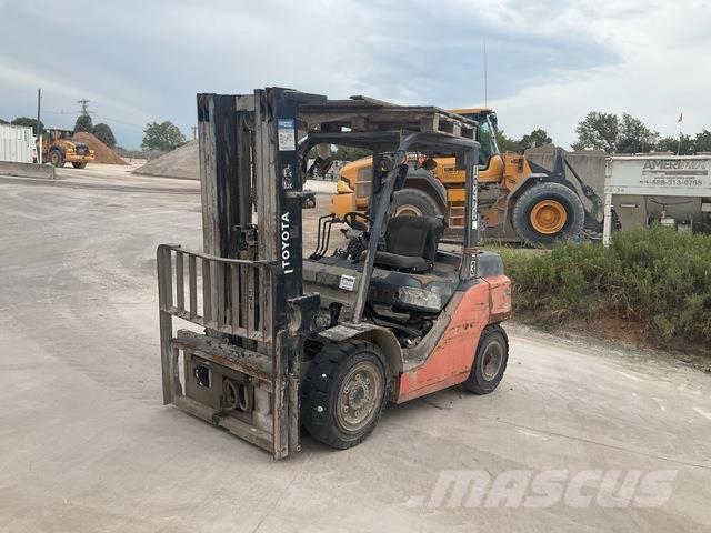 Toyota 8FG35U Anlegg - Annet