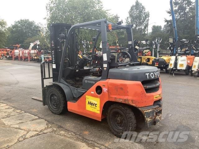 Toyota 8FG35U Gaffeltrucker - Annet