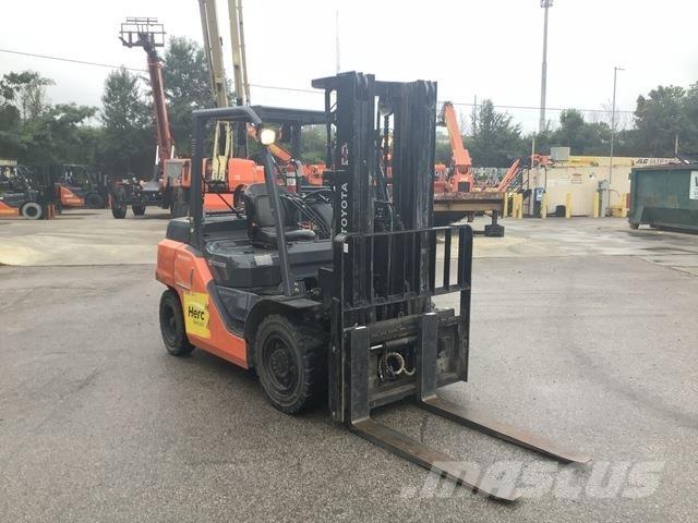 Toyota 8FG35U Gaffeltrucker - Annet