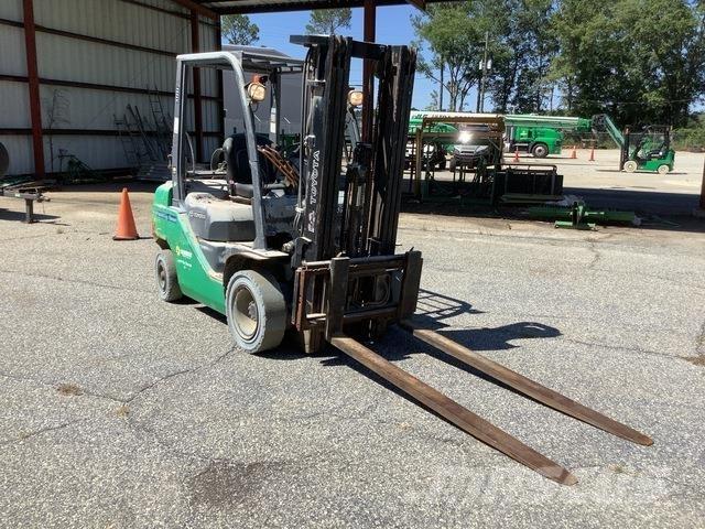 Toyota 8FGU25 Gaffeltrucker - Annet