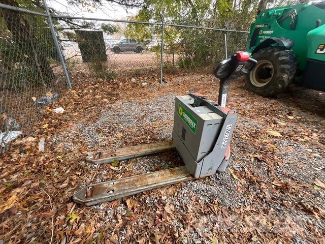 Toyota 8HBW23 Jekketralle