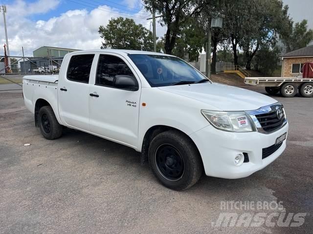 Toyota Hilux Pickup/planbiler