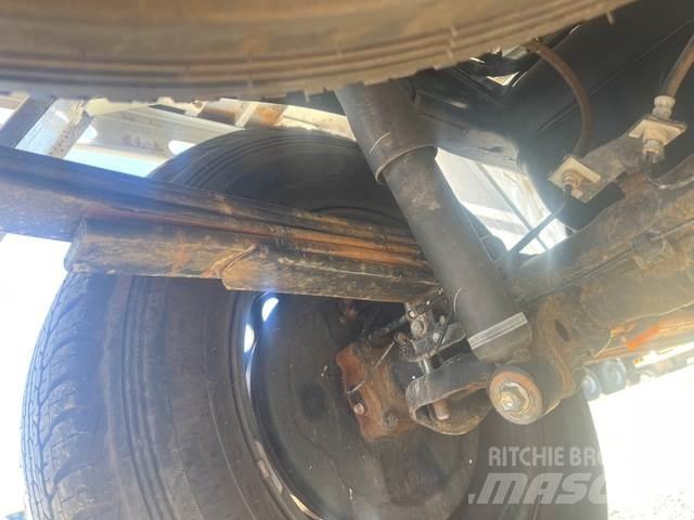 Toyota HiLux Pickup/planbiler