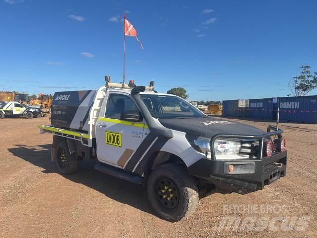 Toyota Hilux Pickup/planbiler