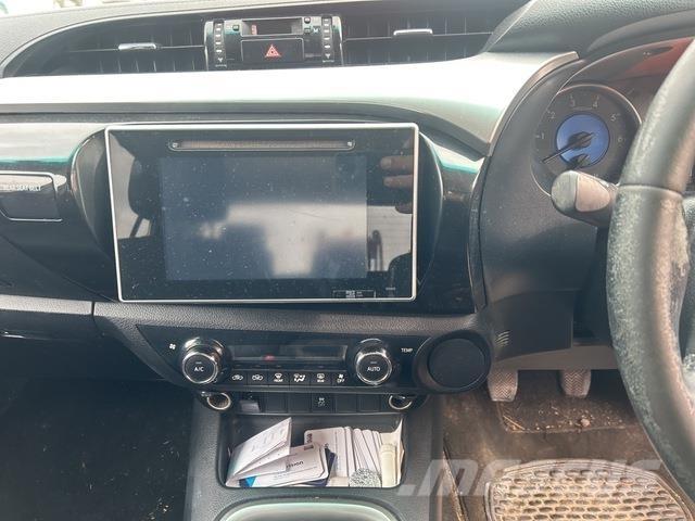 Toyota HiLux Andre varebiler