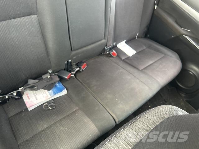 Toyota HiLux Andre varebiler