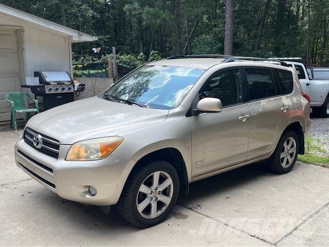 Toyota RAV4 Personbiler
