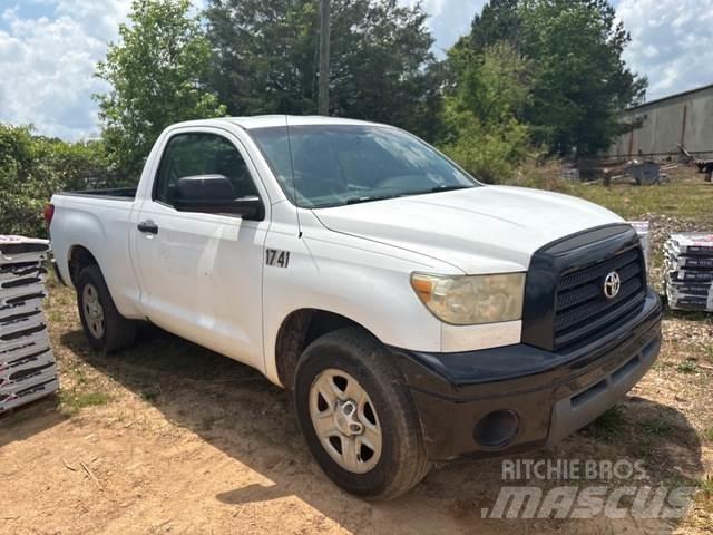 Toyota Tundra Andre varebiler