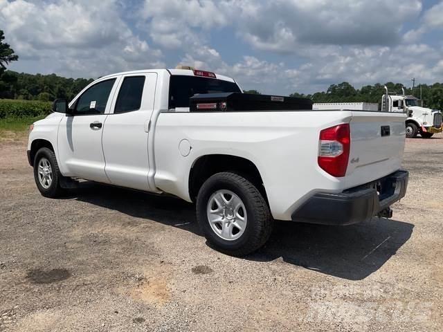 Toyota Tundra Andre varebiler
