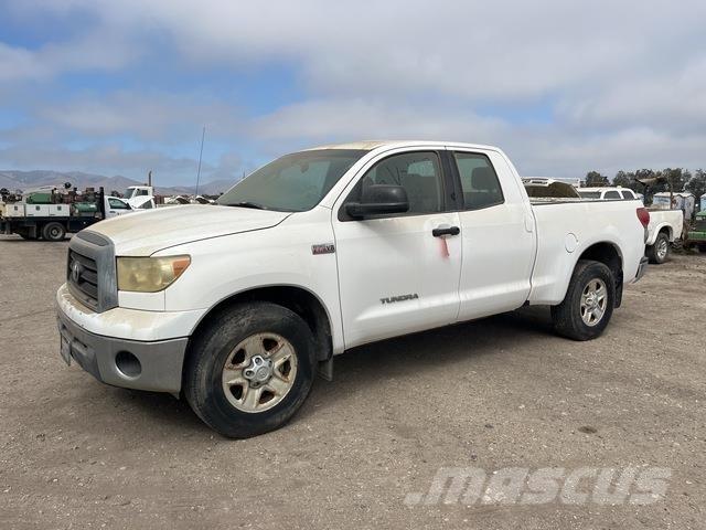 Toyota Tundra Andre varebiler