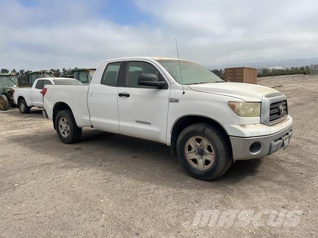 Toyota Tundra Andre varebiler
