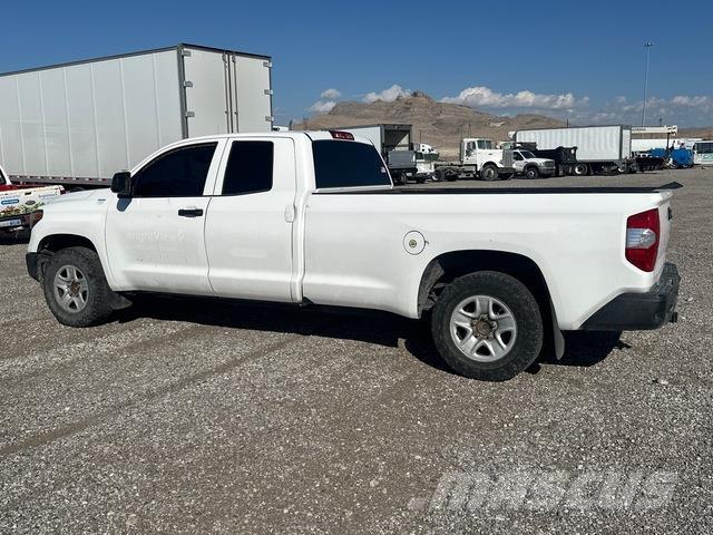 Toyota Tundra Pickup/planbiler