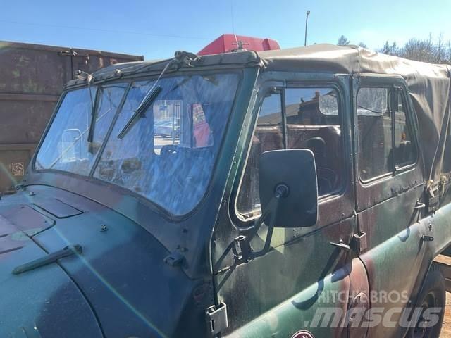  UAZ 469B Personbiler