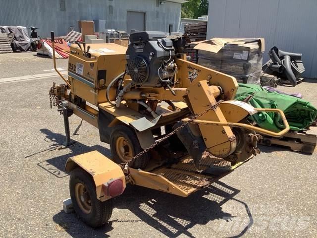 Vermeer 252 Stubbefreser