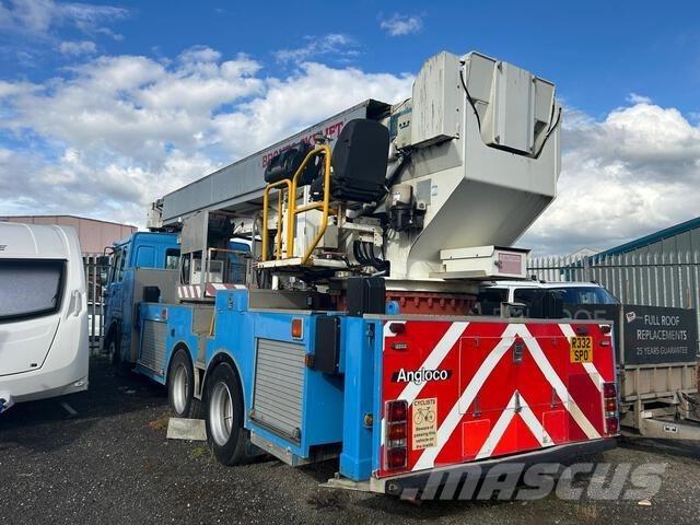 Volvo  Bilmontert lift