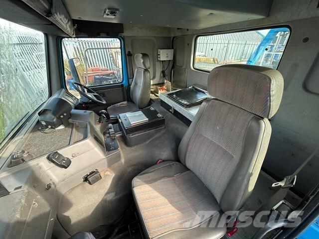 Volvo  Bilmontert lift