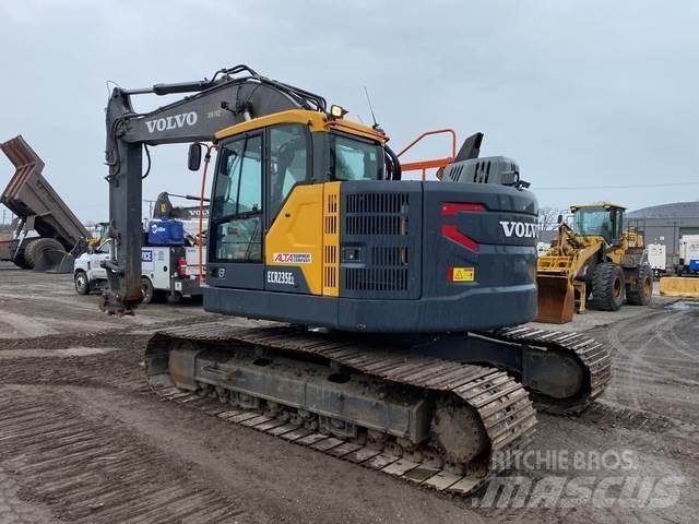 Volvo ECR235EL Beltegraver