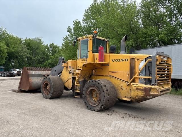 Volvo L220E Hjullastere