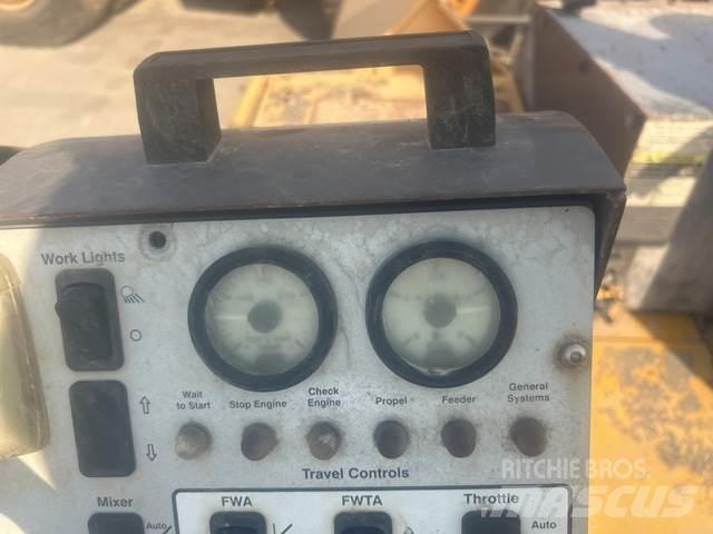 Volvo PF6170 Asfaltutleggere
