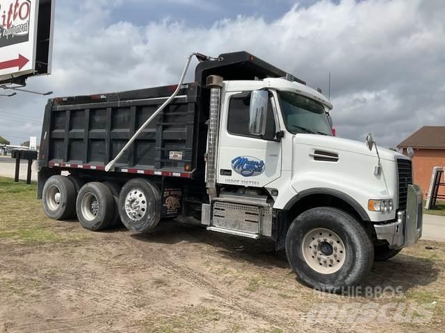 Volvo VHD Tippbil