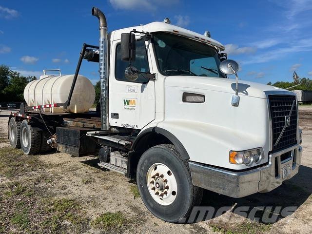 Volvo VHD64 Liftdumper biler