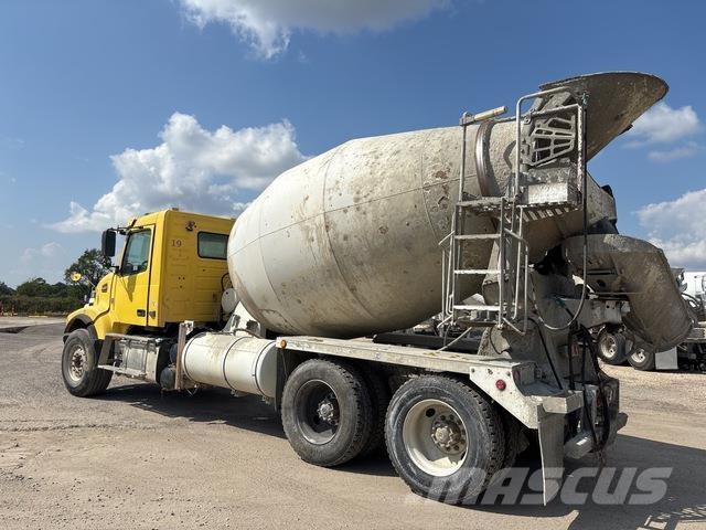 Volvo VHD64F Andre lastebiler