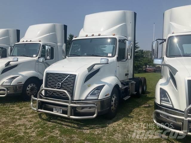 Volvo VNL 300 Trekkvogner