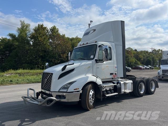 Volvo VNL 300 Trekkvogner