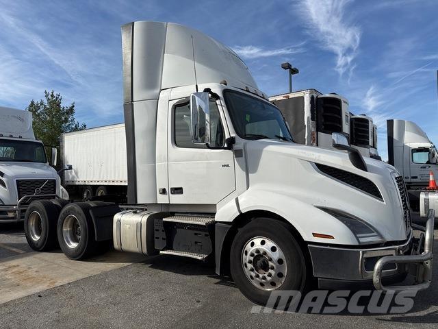 Volvo VNL 300 Trekkvogner