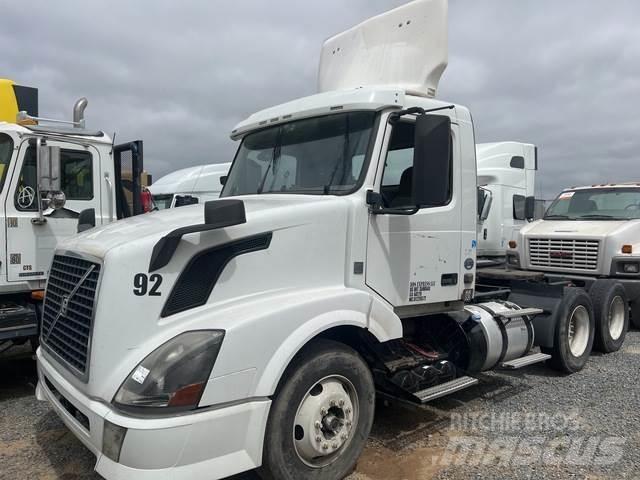 Volvo VNL64 Trekkvogner