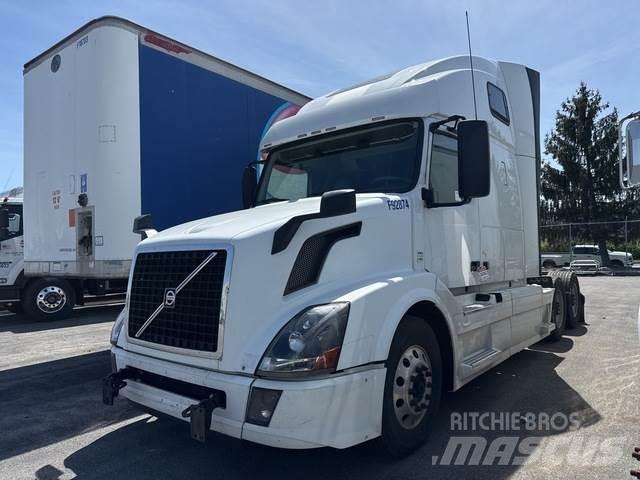 Volvo VNL64T Trekkvogner