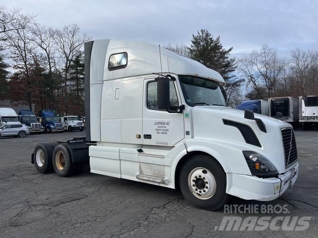 Volvo VNL670 Trekkvogner