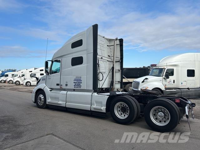 Volvo VNL760 Trekkvogner
