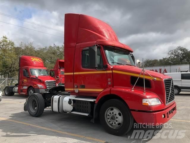 Volvo VNM Trekkvogner