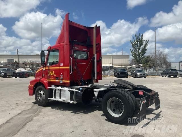 Volvo VNM Trekkvogner