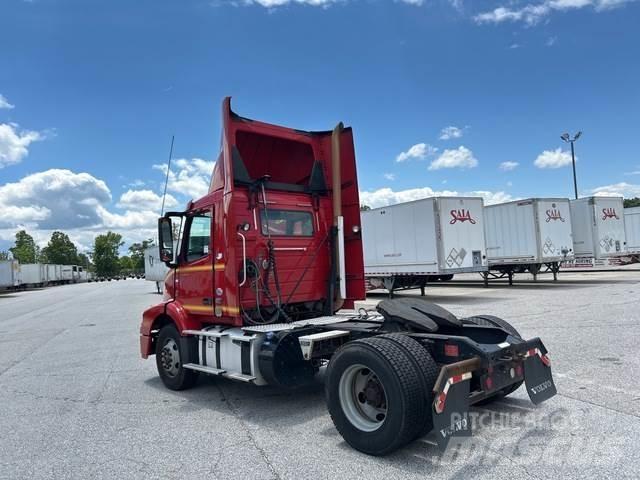 Volvo VNM Trekkvogner