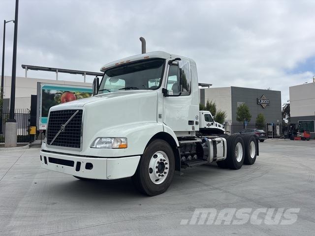 Volvo VNM 200 Trekkvogner