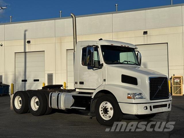 Volvo VNM 200 Trekkvogner