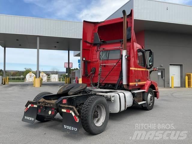Volvo VNM42T Trekkvogner