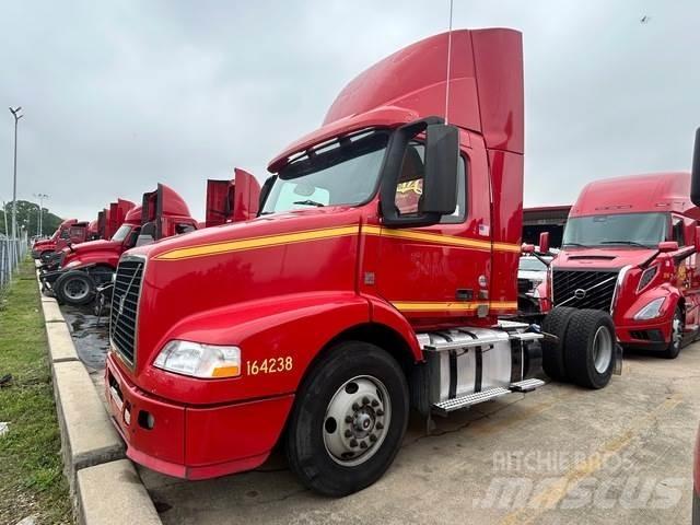 Volvo VNM42T Trekkvogner